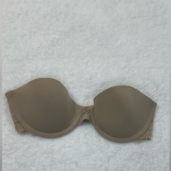 GAP Tan Seamless Strapless Bra Intimates - Picture 4 of 9